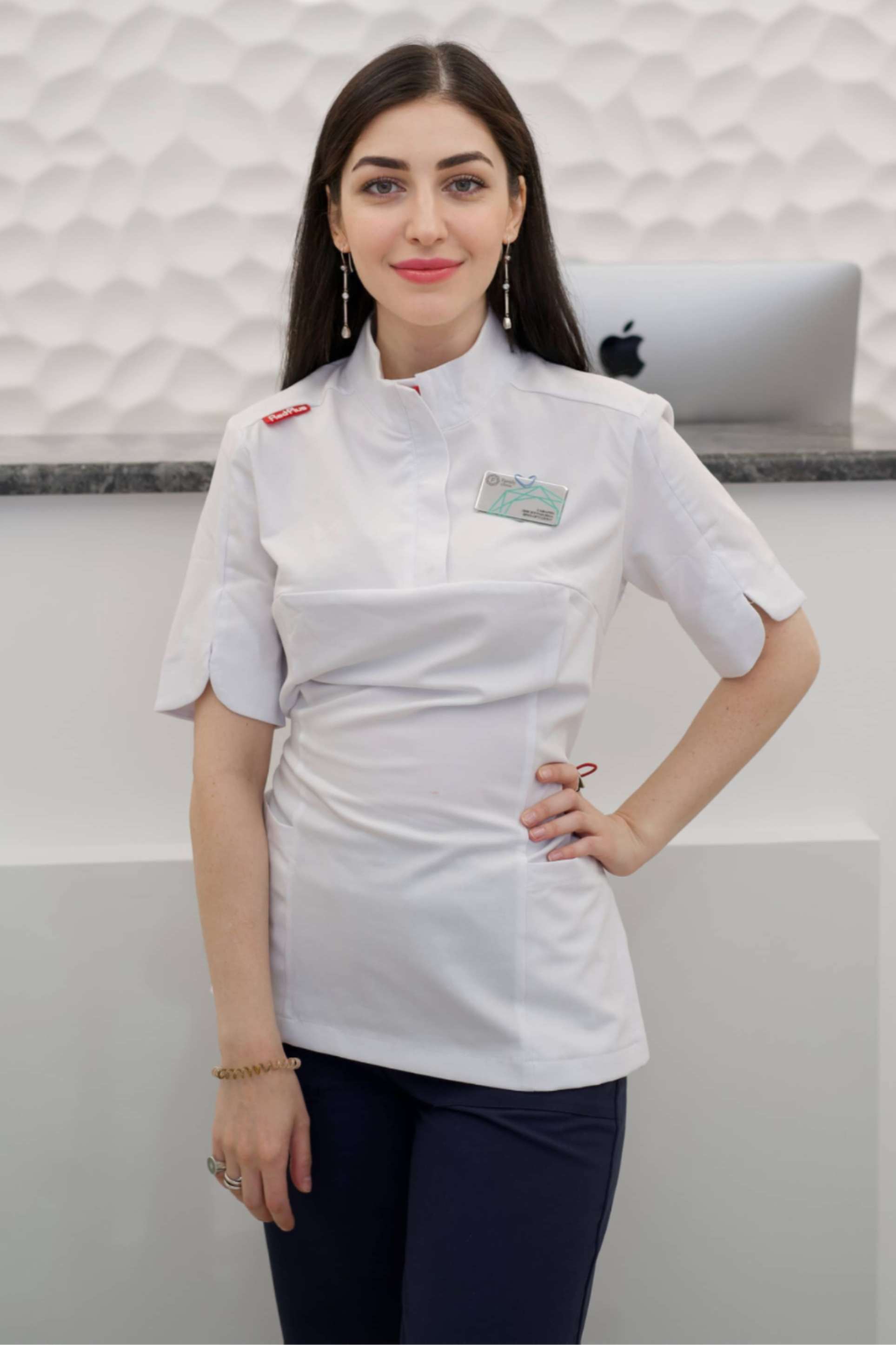 стоматолог Сафарян Лия Зограбовна
